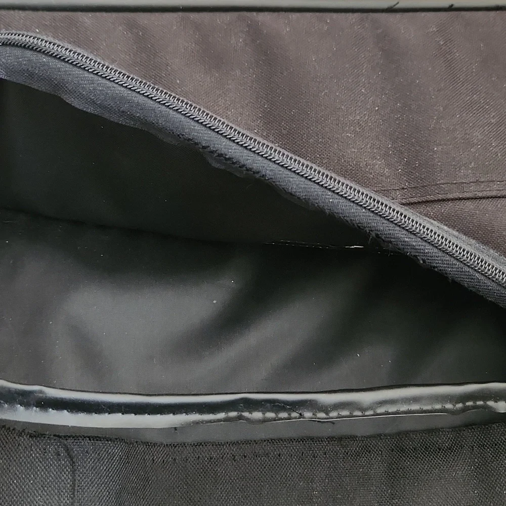 Verdi Black/brown large-sized nonexpandable suitcase. One size.